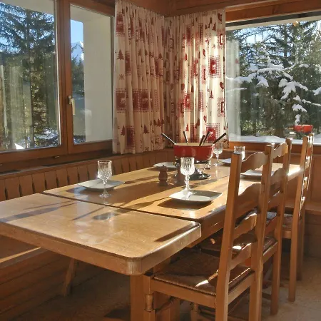 Chalet Lovey